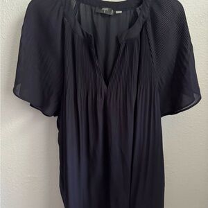 Tahari Navy Pleated Blouse EUC Sz 3X